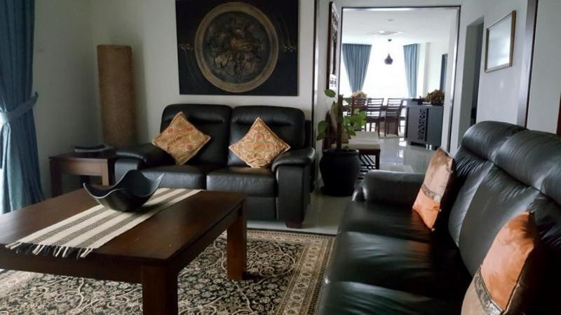 Samsuria Beach Apartment Resort Cherating Exterior foto